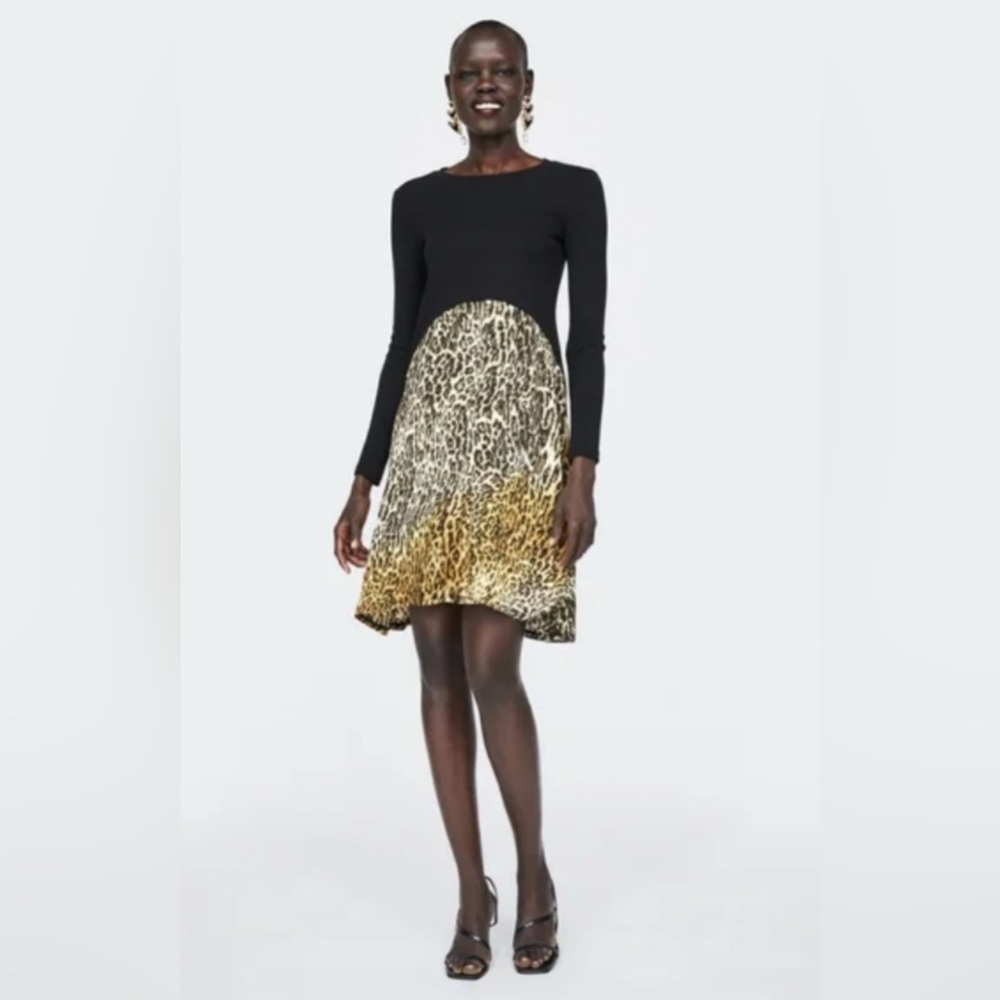 Zara animal print long sleeve dress women’s size M